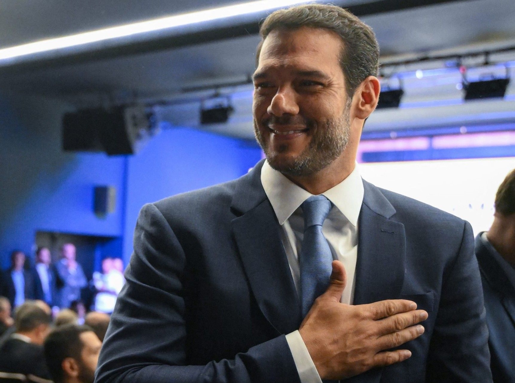 Relação da CBF com o jato da presidente do Palmeiras