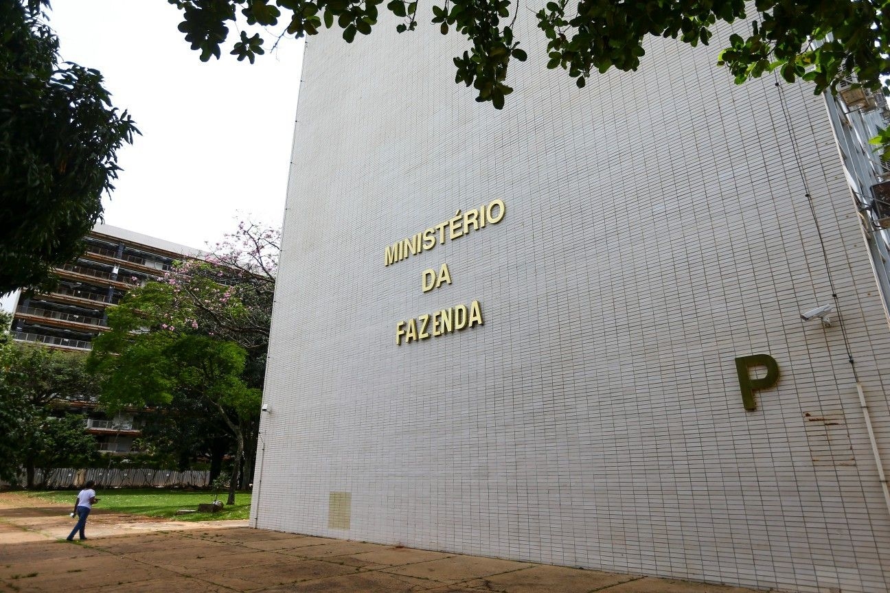 Debate sobre tributação de produtos financeiros pós-eleições