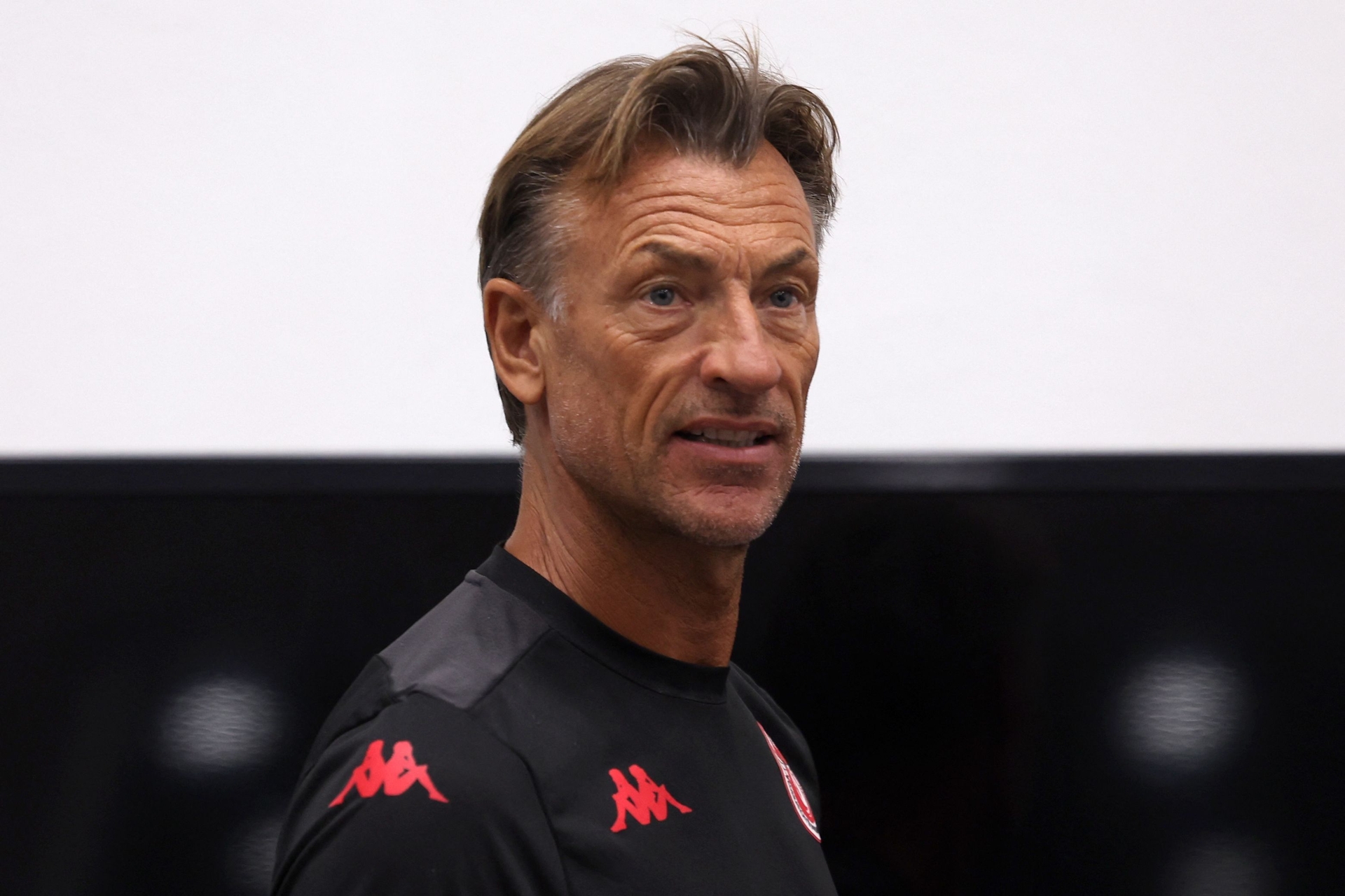 Hervé Renard assume técnica da Tunísia no Mundial