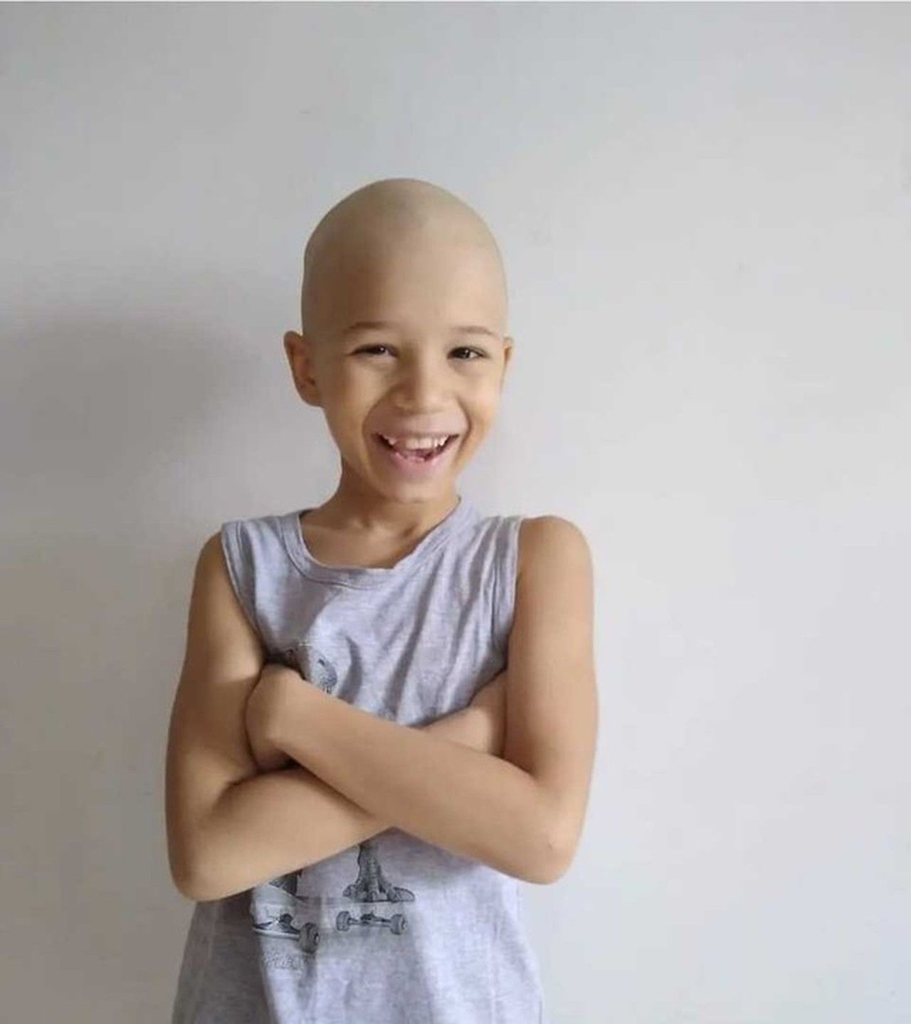 Criança celebra fim da quimioterapia em Maceió