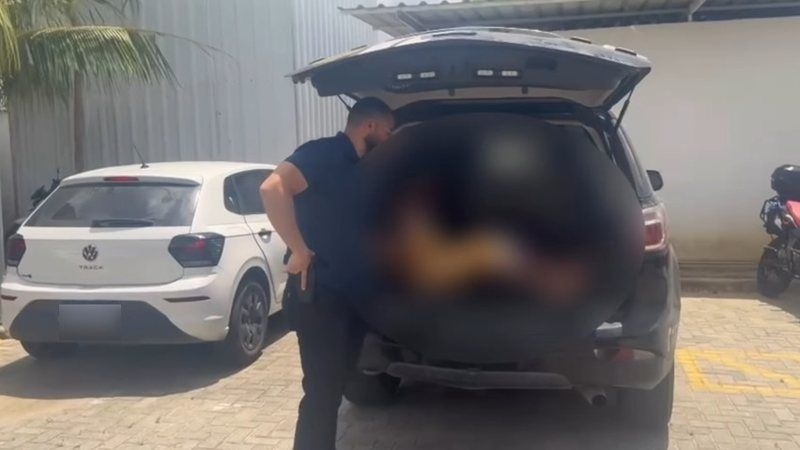 Mulher presa por ajudar assassinos em Maceió