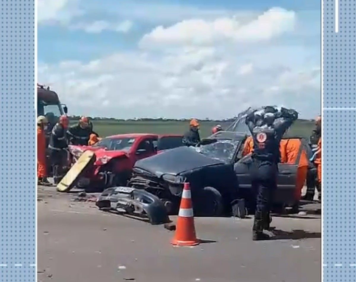 Acidente no Benedito Bentes deixa cinco feridos em Maceió