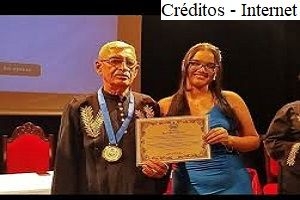 José Luiz Passos pede desligamento da Acadamia Penedense de Letras, Cultura e Artes