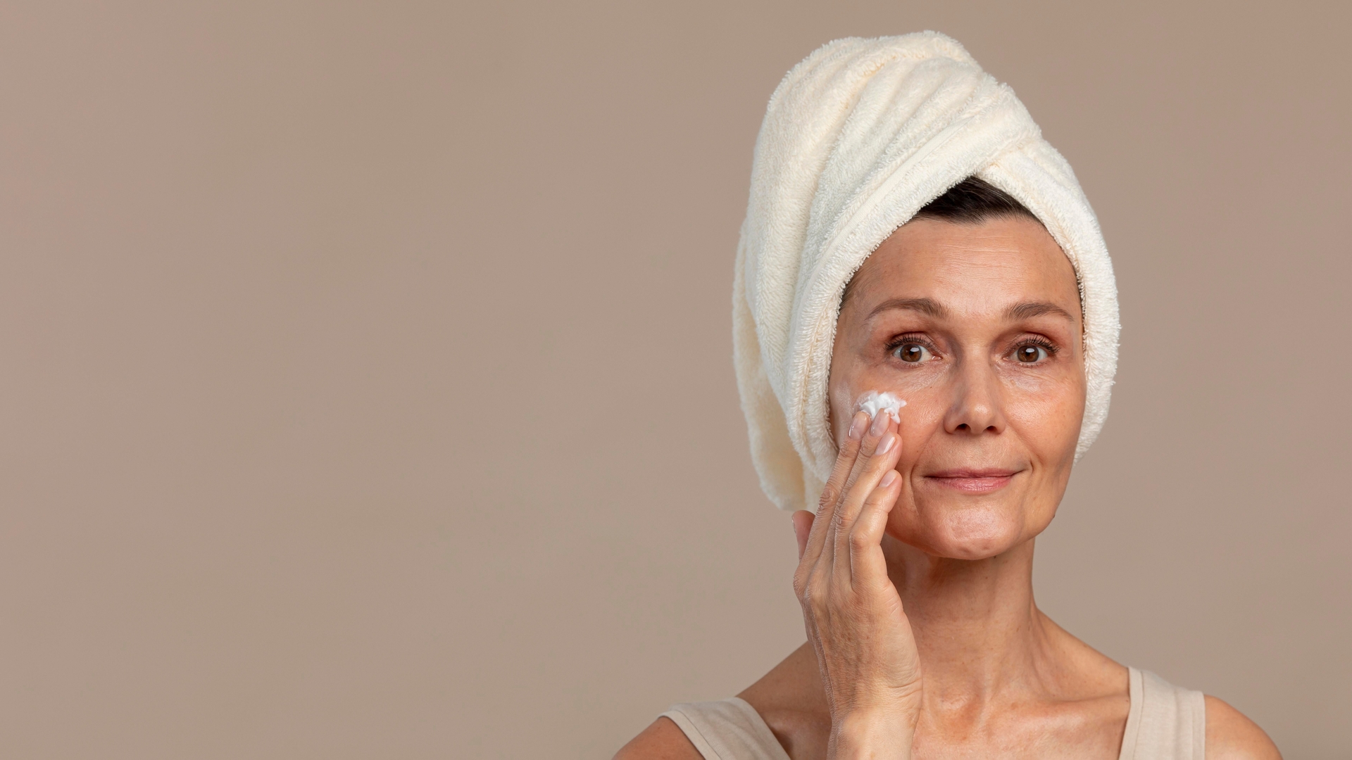 Peptídeos revolucionam cosméticos e exigem segurança na aplicação
