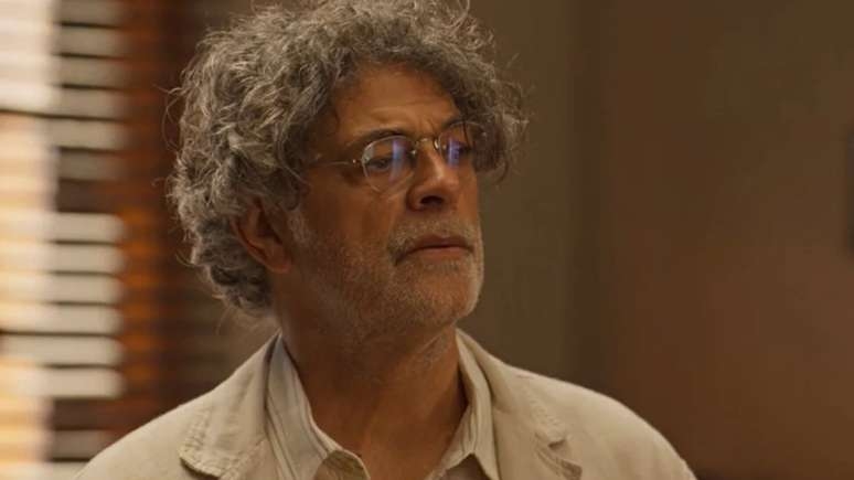 Web faz piada com tiro de Ariosto em 'No Rancho Fundo': 'Cadê Luna e Serena?'