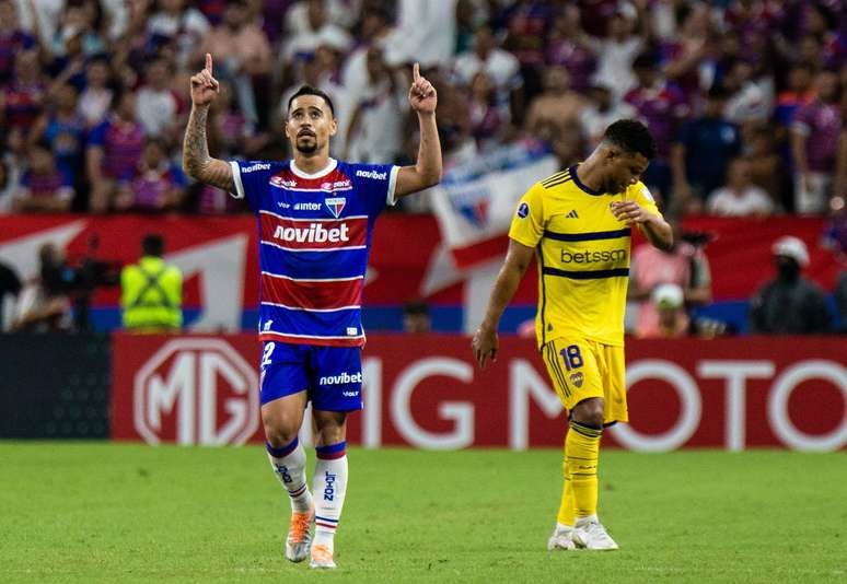 Autor de dois gols, Yago Pikachu exalta vitória: "Entramos focados"