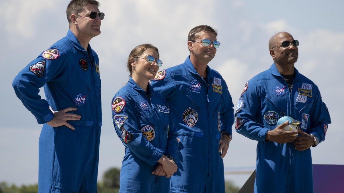 Artemis II e o Retorno Triunfante da Tripulação