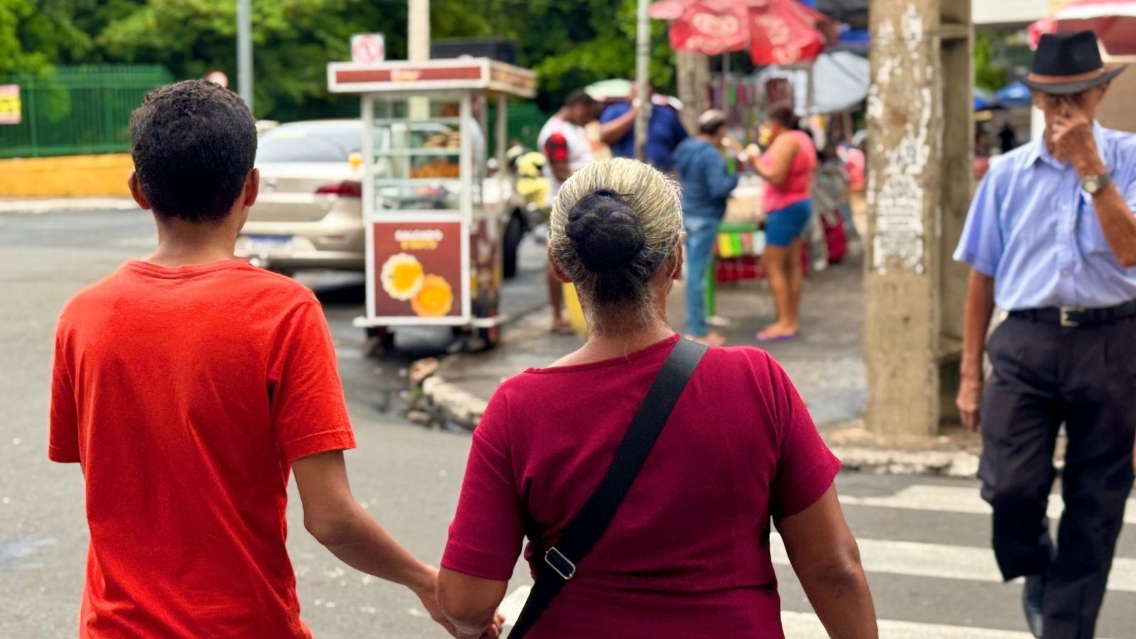 Comércio em Teresina tem horário especial no Dia das Mães