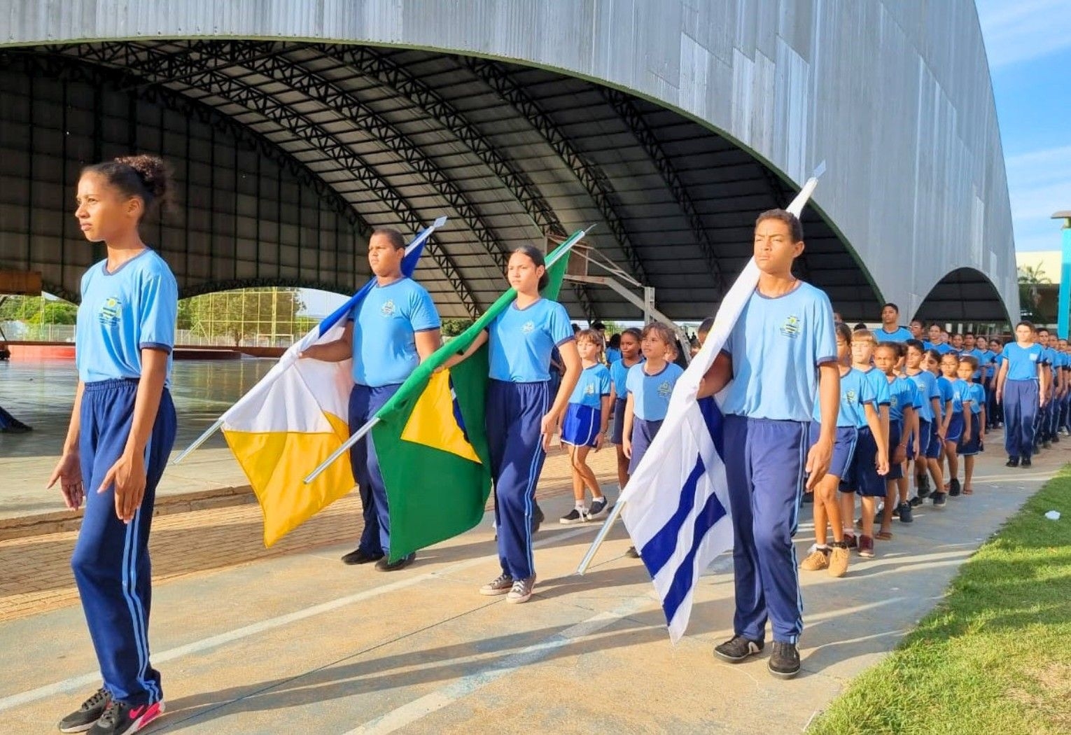 Palmas completa 37 anos com desfile e festa especial