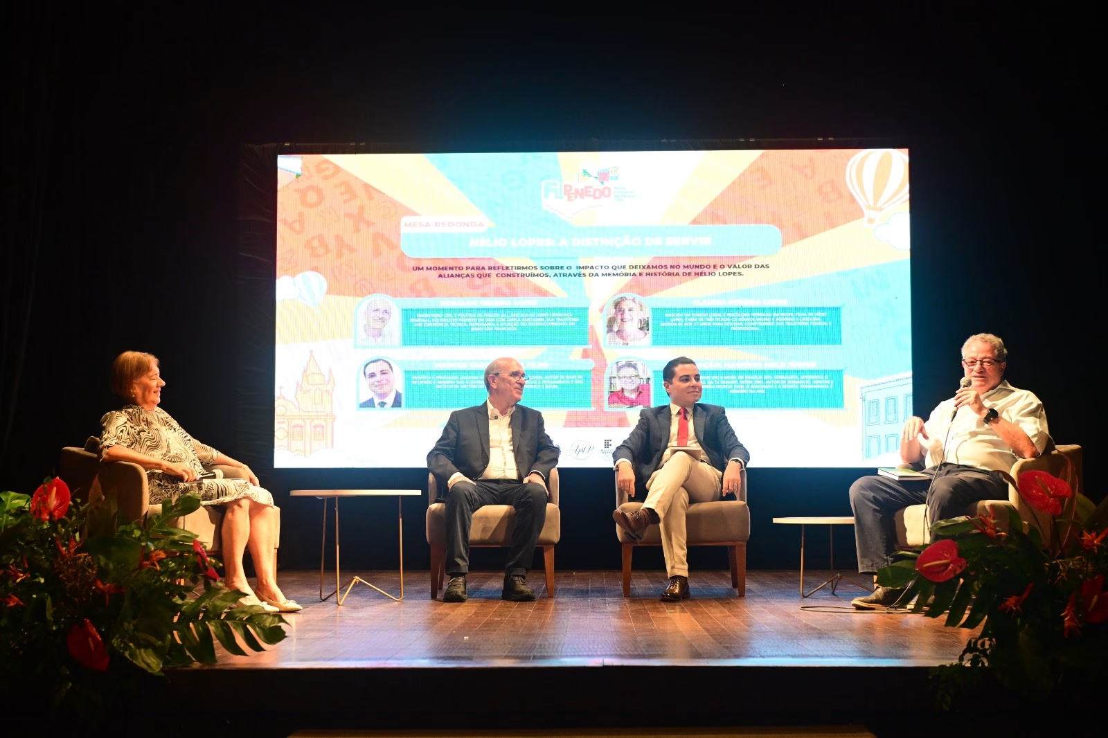 Lançamento da Biografia de Dr. Hélio Lopes em Penedo