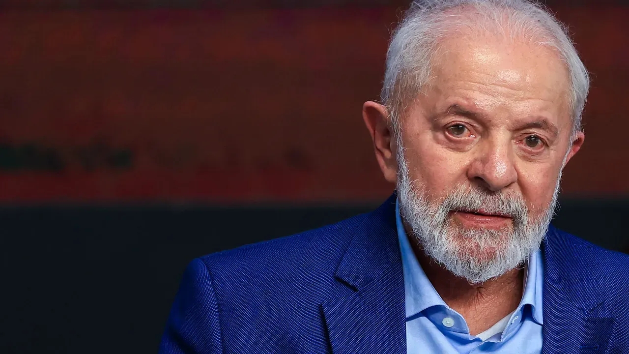 Lula lidera no primeiro turno com empates no segundo turno