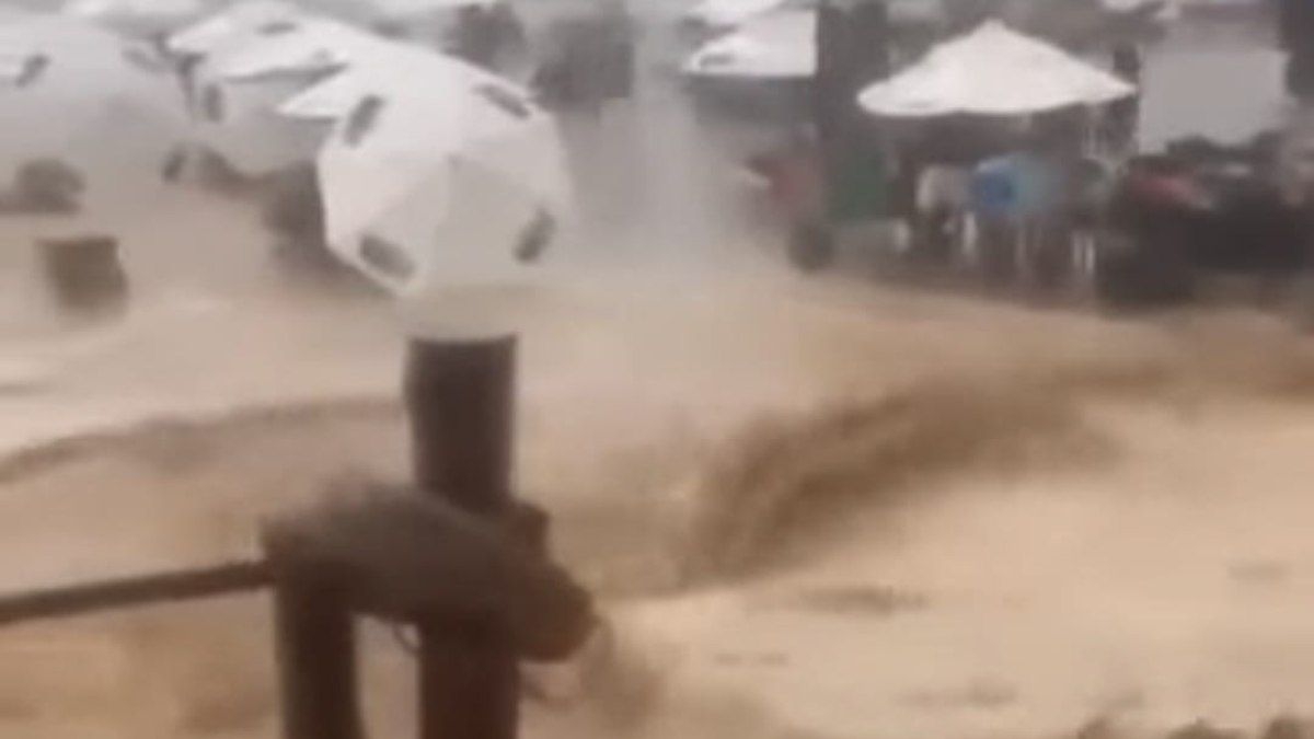 Chuvas intensas inundam Jericoacoara e afetam turismo